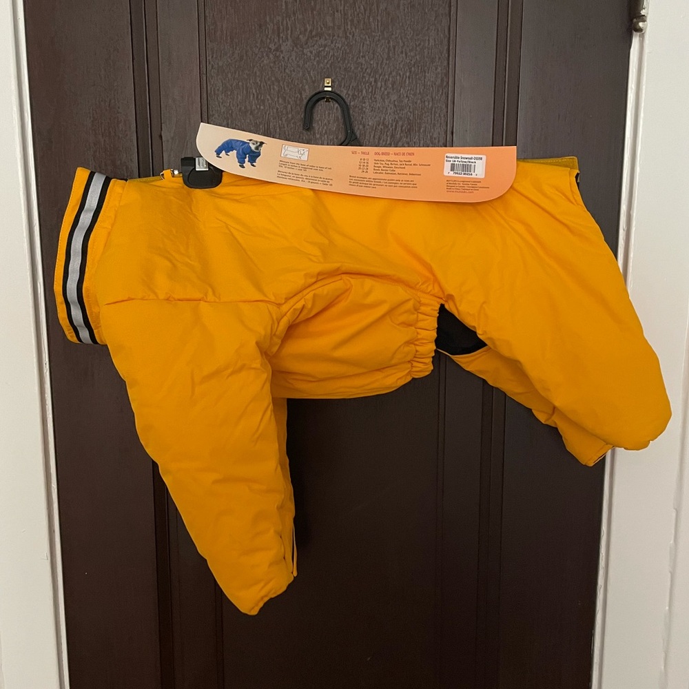 NWT Muttluks reversible dog snowsuit- yellow/black